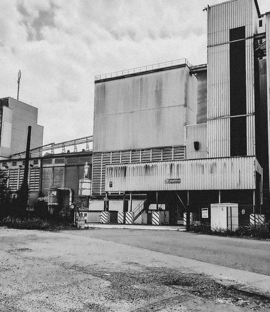 Expansion — photographie urbaine noir et blanc par Loïc Jouan, 05/18