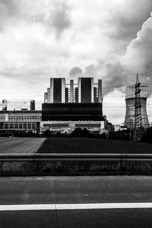 Expansion — photographie urbaine noir et blanc par Loïc Jouan, 06/18