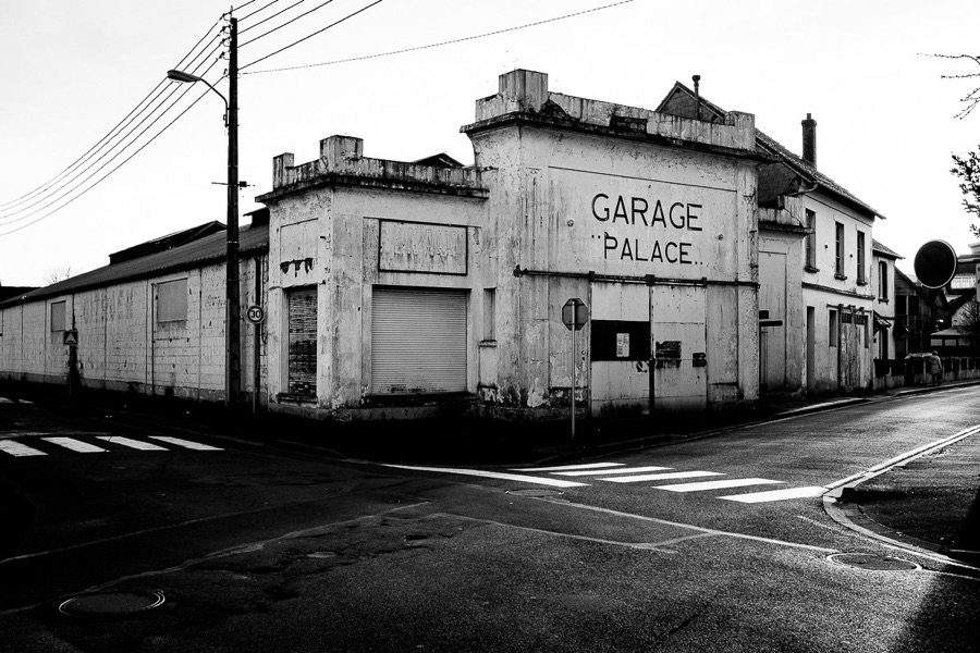 Expansion — photographie urbaine noir et blanc par Loïc Jouan, 07/18