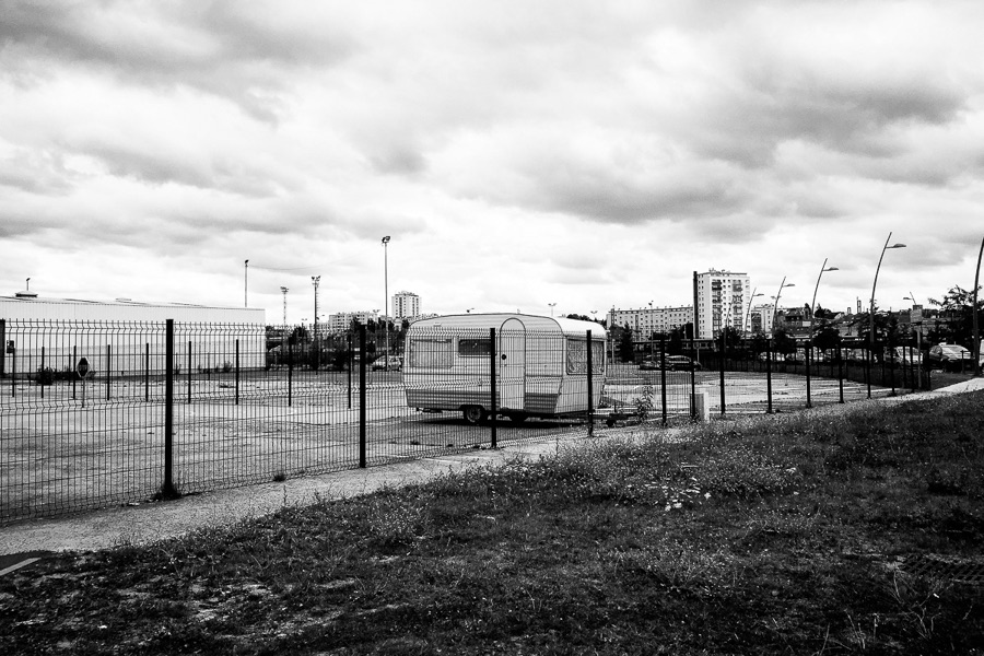 Expansion — photographie urbaine noir et blanc par Loïc Jouan, 10/18