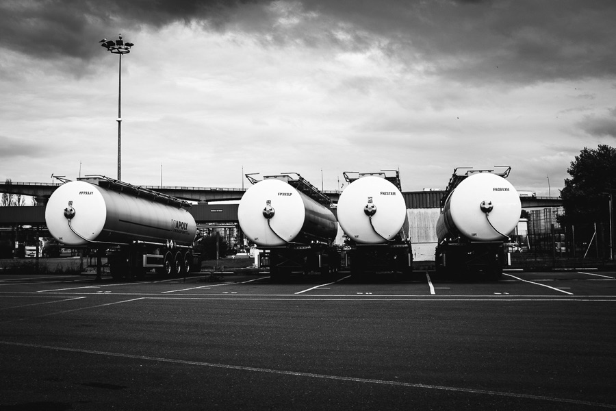 Expansion — photographie urbaine noir et blanc par Loïc Jouan, 14/18