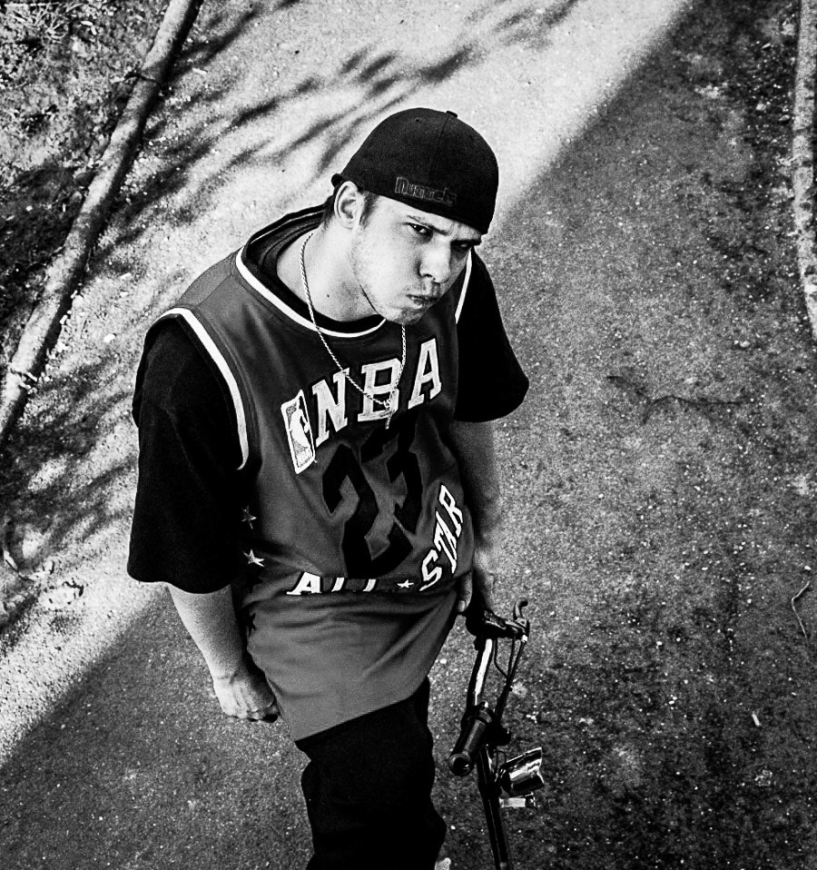 Portraits — série photographique par Loïc Jouan